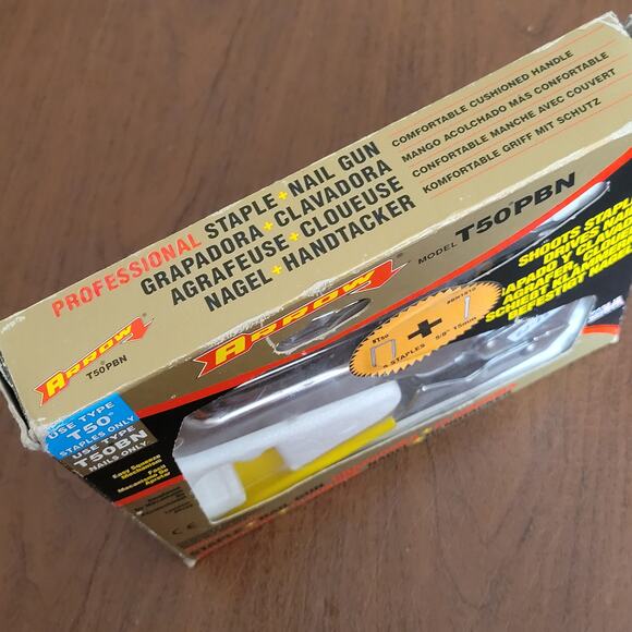 Vintage  ,lArrow Fastener T50PBN Heavy Duty Tacker And Brad Nailer - Picture 5 of 8